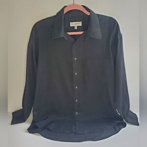 Yves Saint Laurent black long-sleeved button-up Large